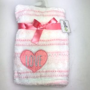 Baby Gear NWT Baby Girl Blanket Love and Hearts
